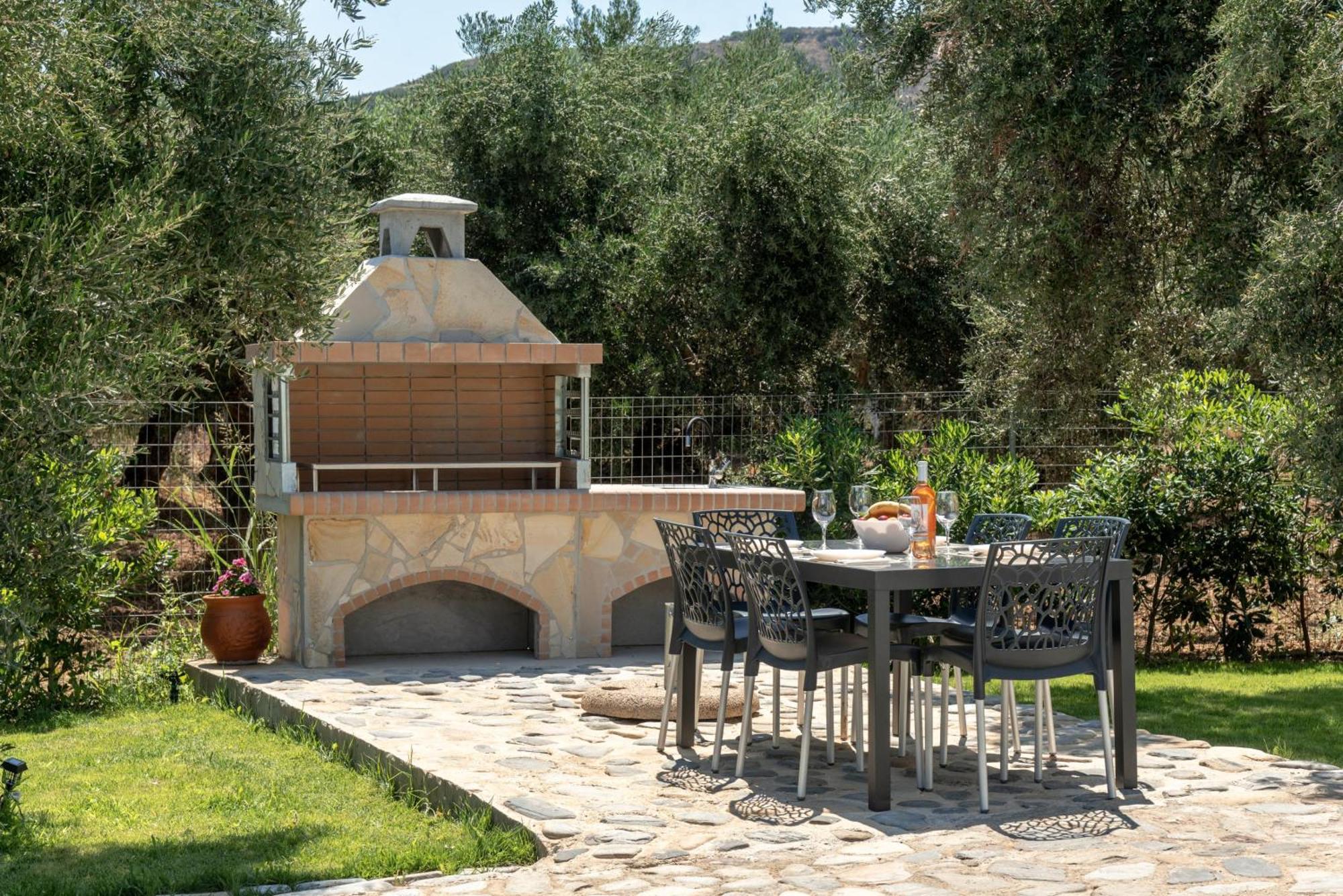 Villa Gianta Kíssamos Exteriör bild