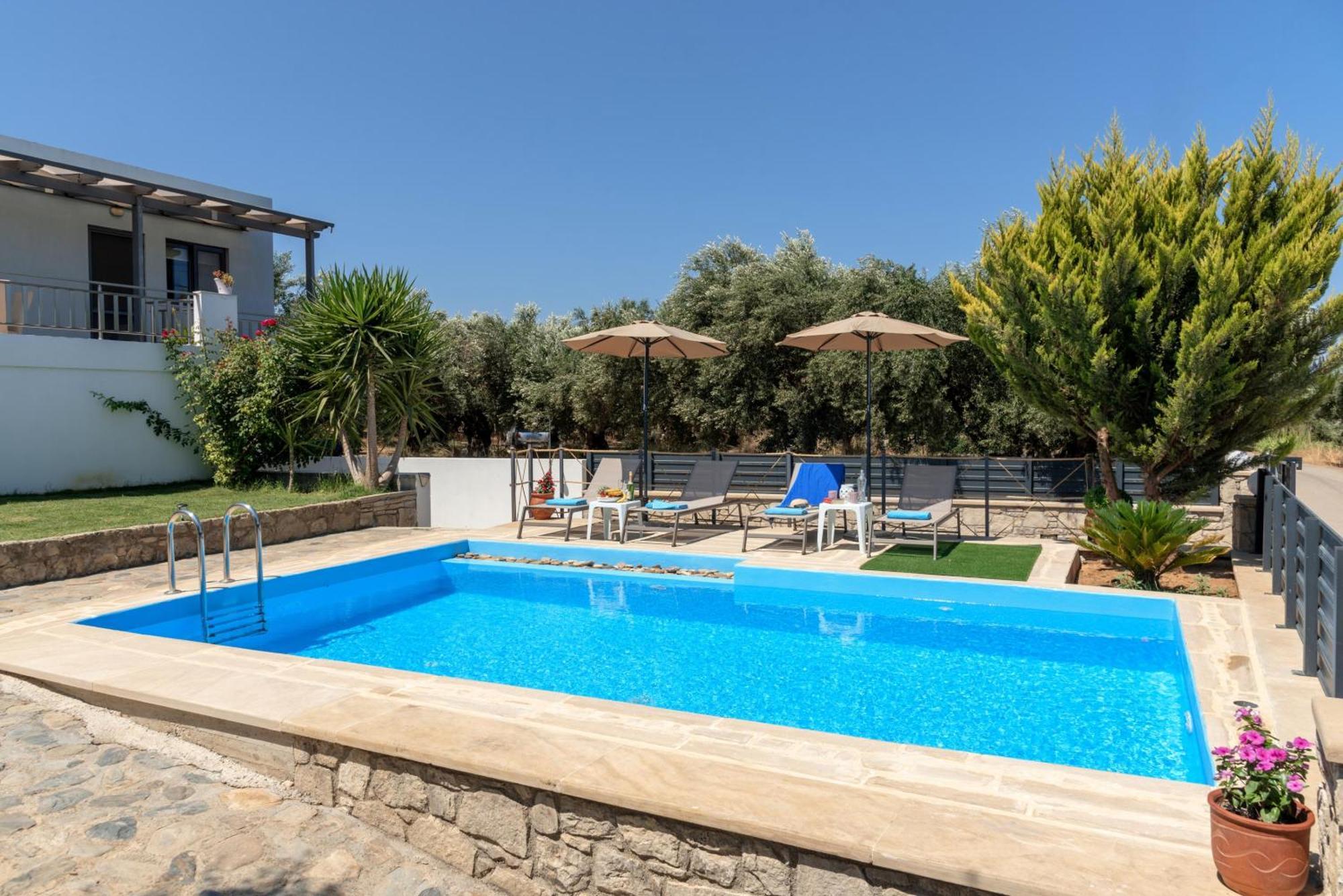 Villa Gianta Kíssamos Exteriör bild